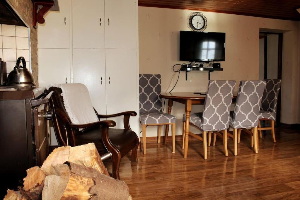 4 Bedroom Traditional Irish Farm House Killybegs Donegal Town Exterior photo